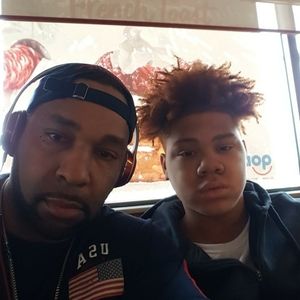 Meet your Posher, Johnathan